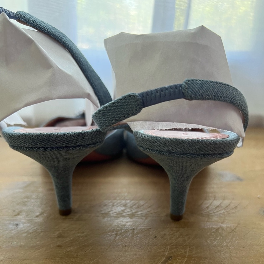 Amina Muaddi 60mm Camelia Slingback Pointed Toe Pumps Denim Size 40 New - Picture 7 of 13